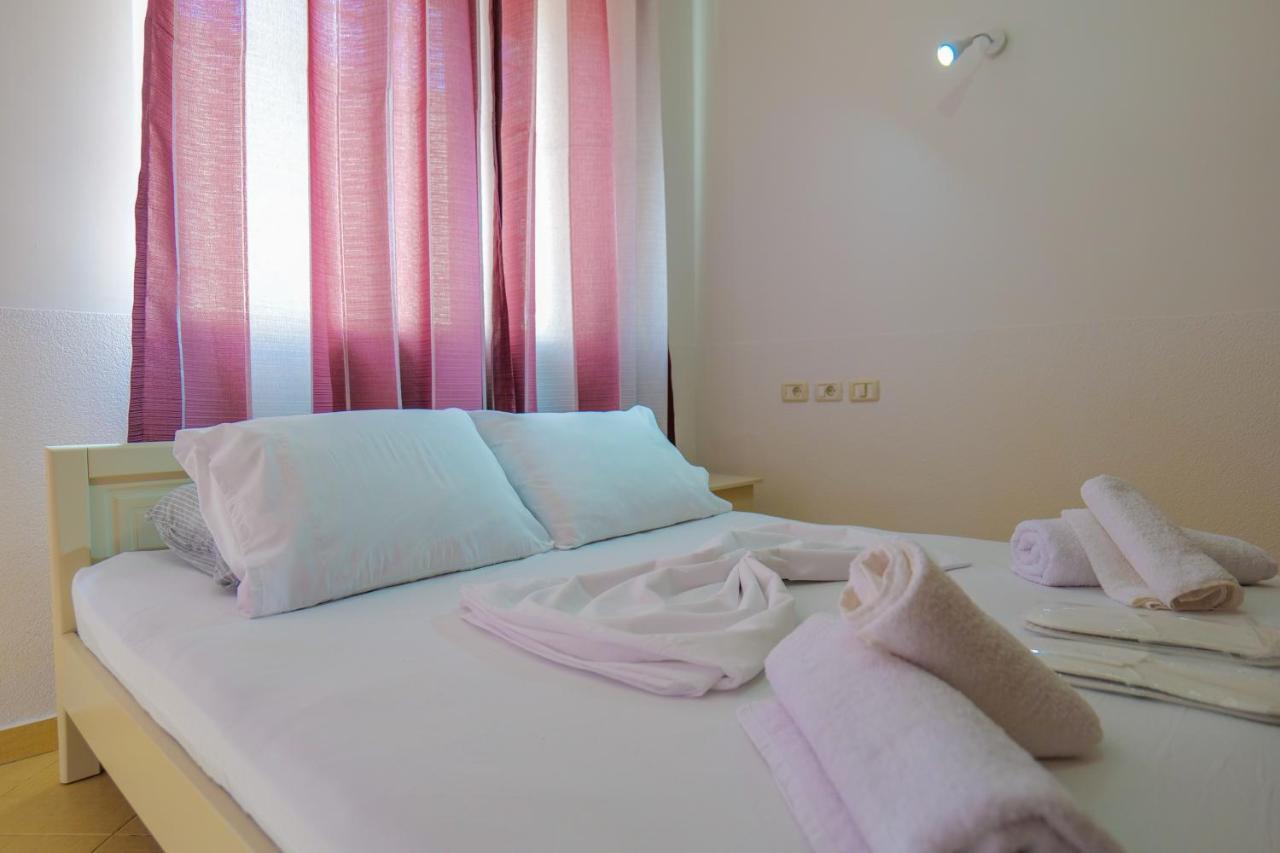 SarandëVila Stupendeアパートメント エクステリア 写真